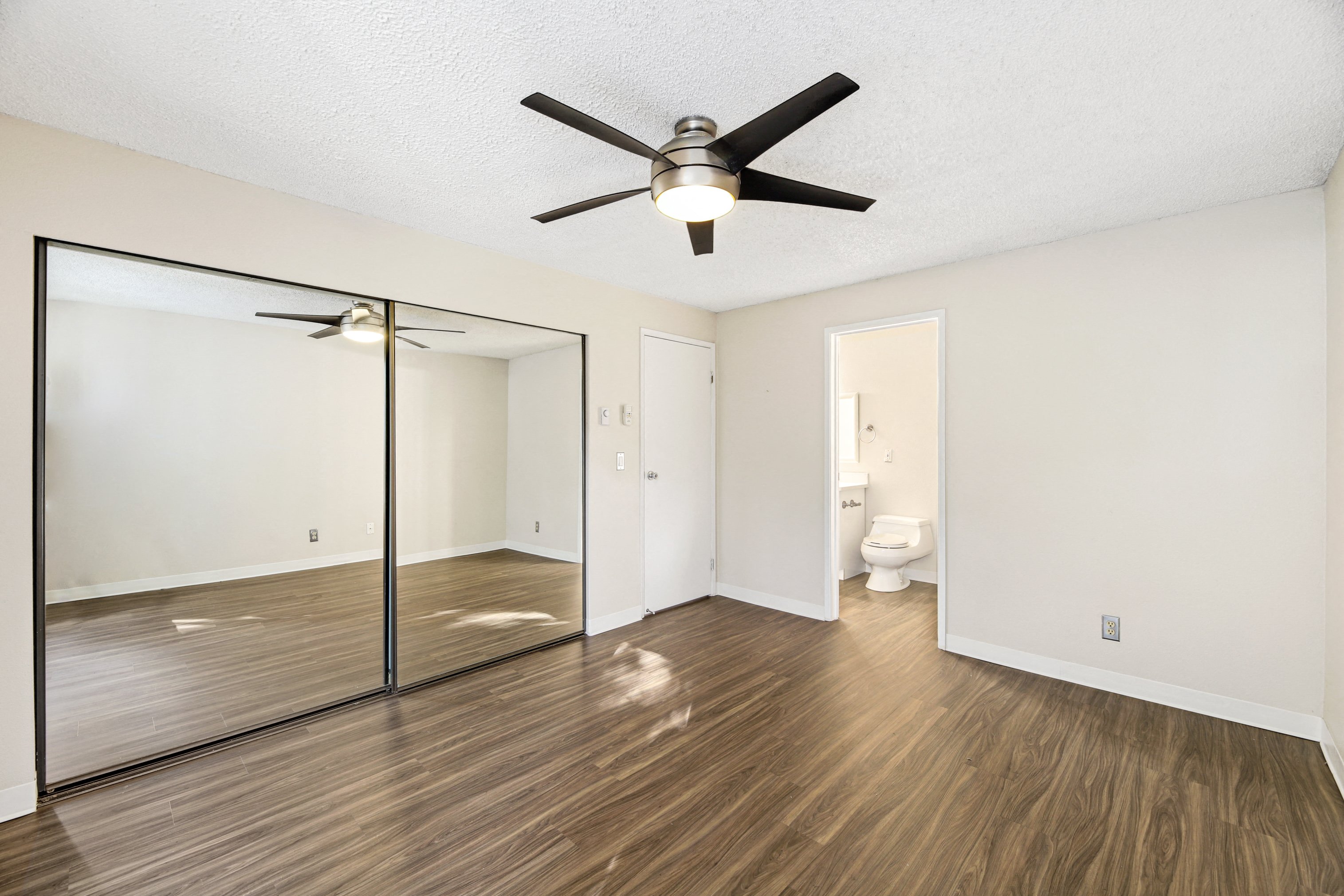 Starboard Apartments Image 29