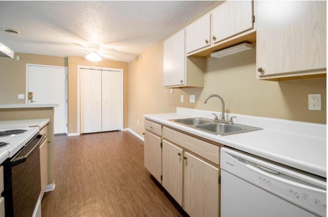 Woodbury Heights Image 9