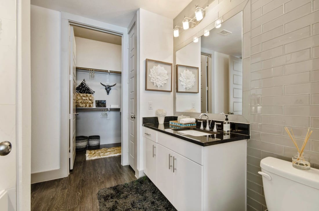 Reveal at Bayside Image 11