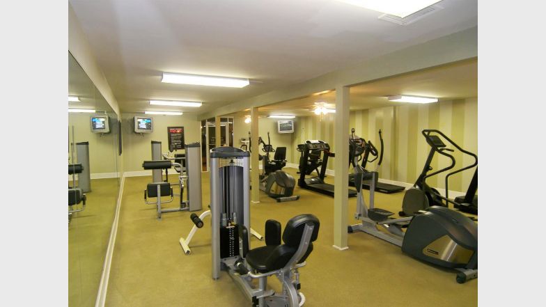 Woodchase Apartments Image 9