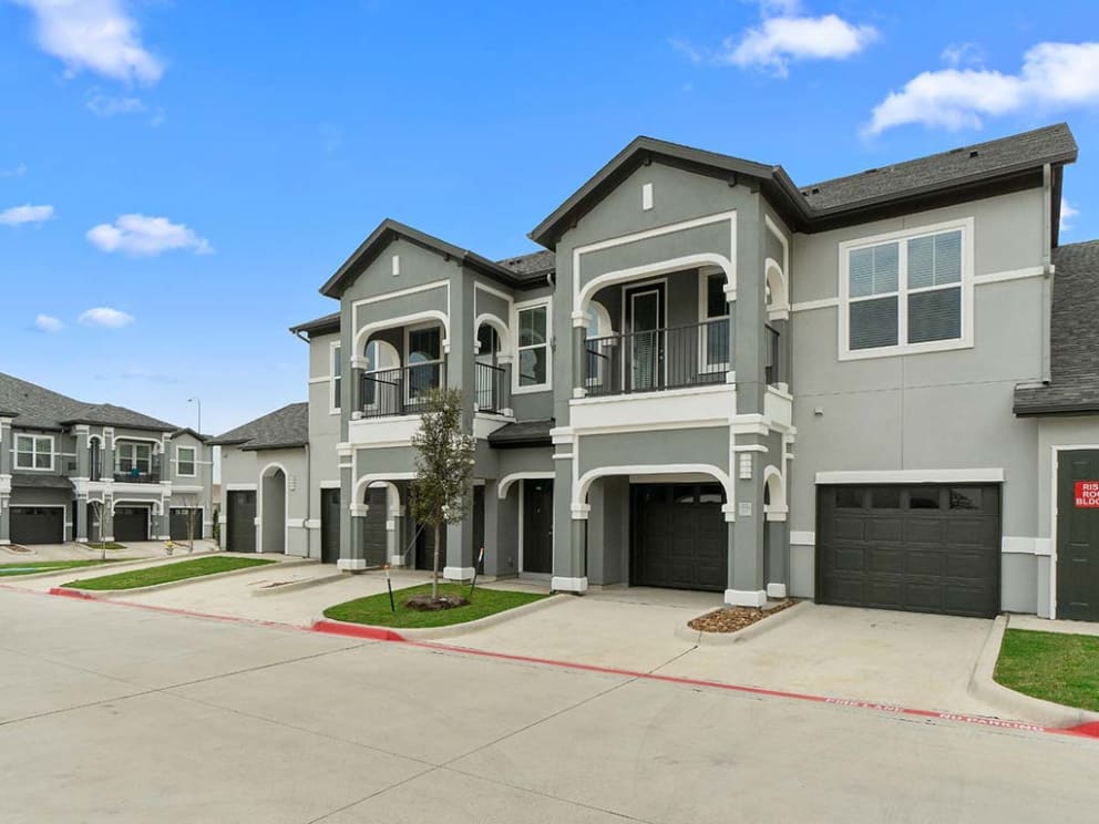 Reveal on the Lake   Image 5