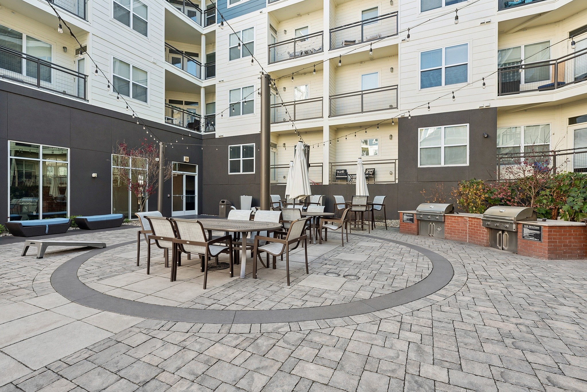 909 Flats Image 31