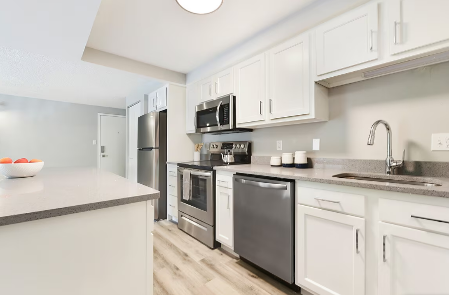 Oakwood Park Image 2