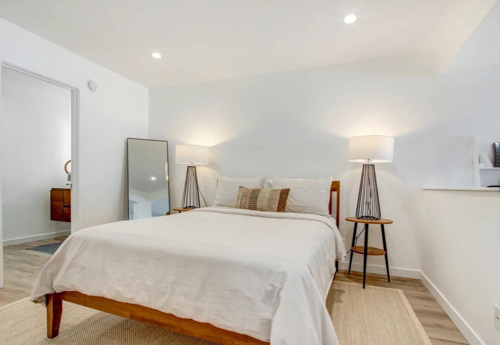 Westwood Village Apartment Homes Image 4