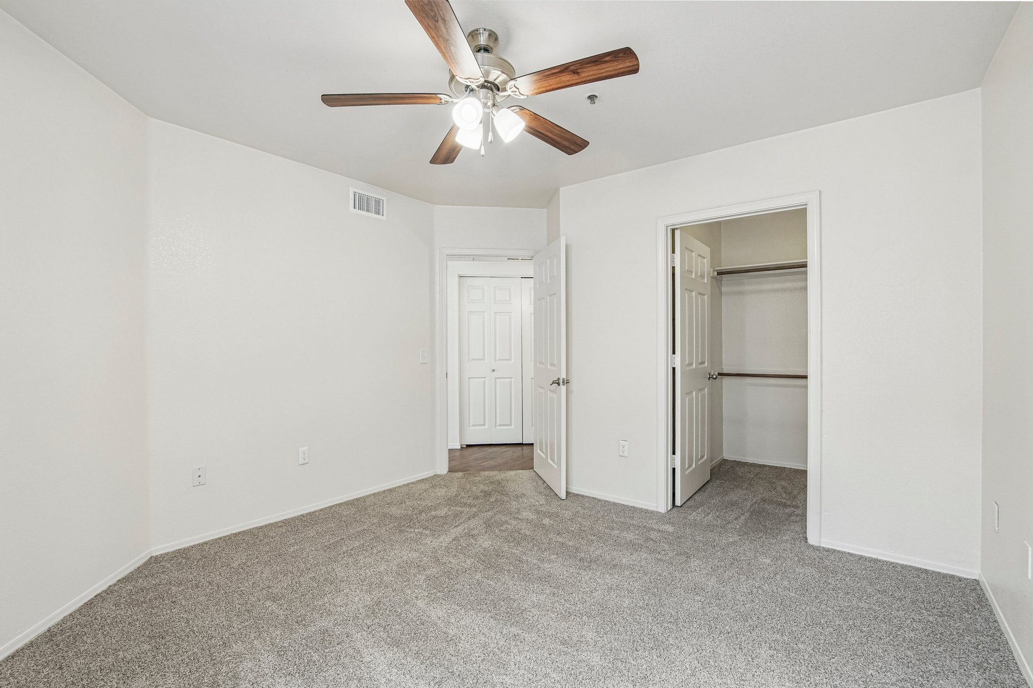 Ingleside Apartments in Phoenix, Arizona