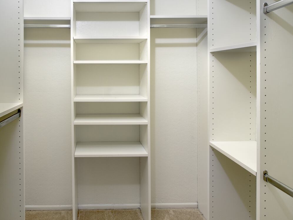 Walk-in closet