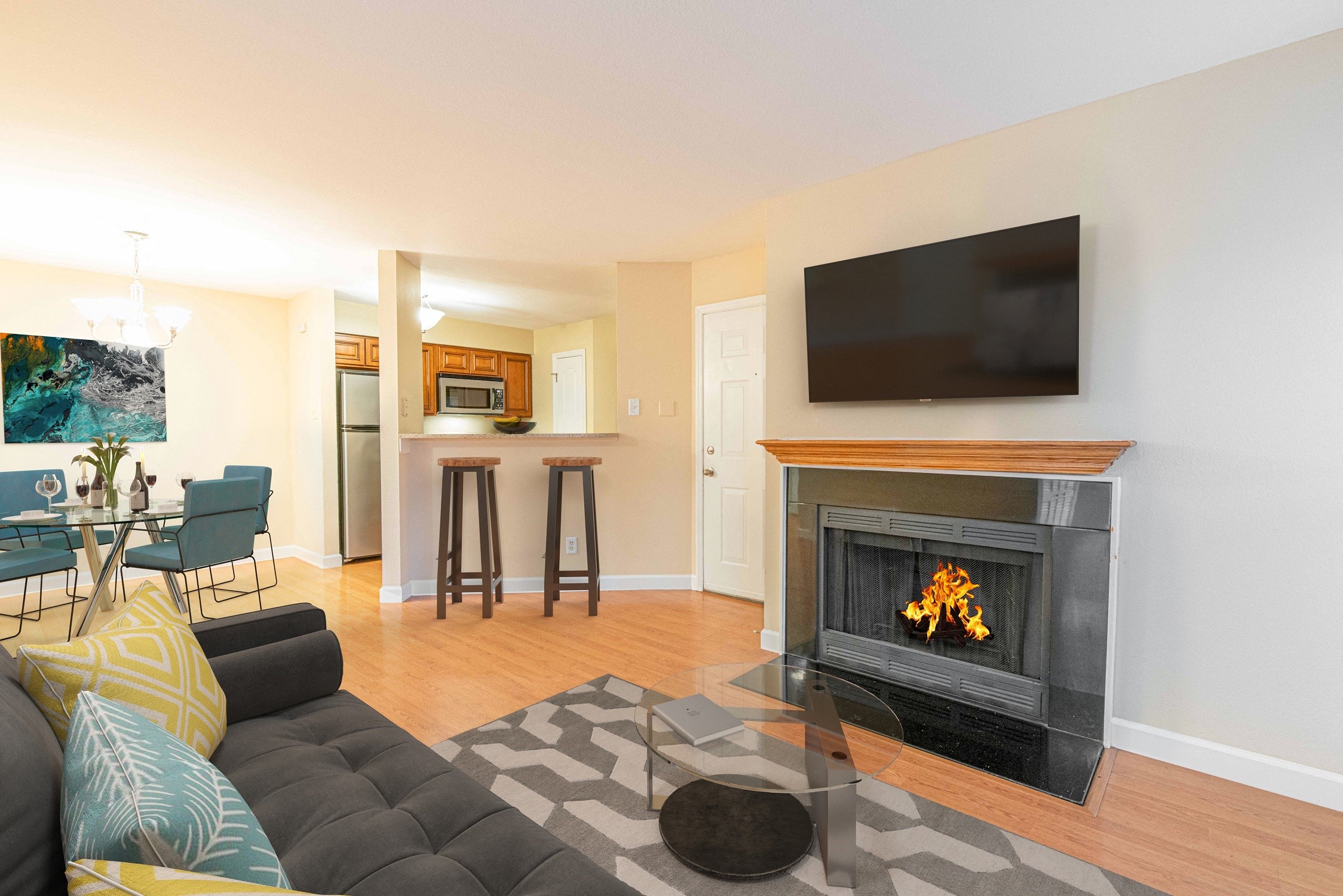 Peachtree Apartments Image 1