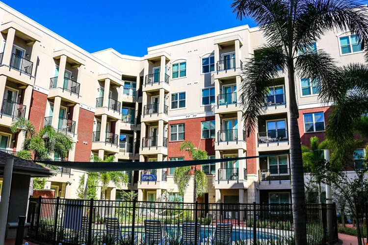 Varela Westshore Apartments Image 41