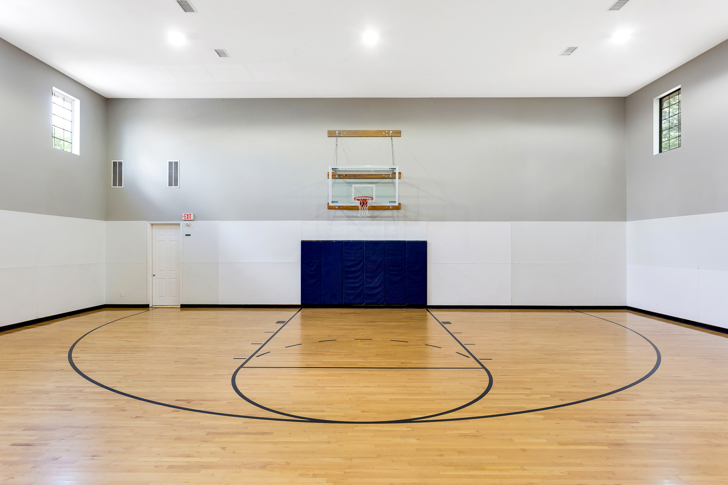 The Lodge At Shavano Park Image 7