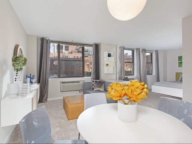 Convertible Floor Plan with Abundant Natural Light