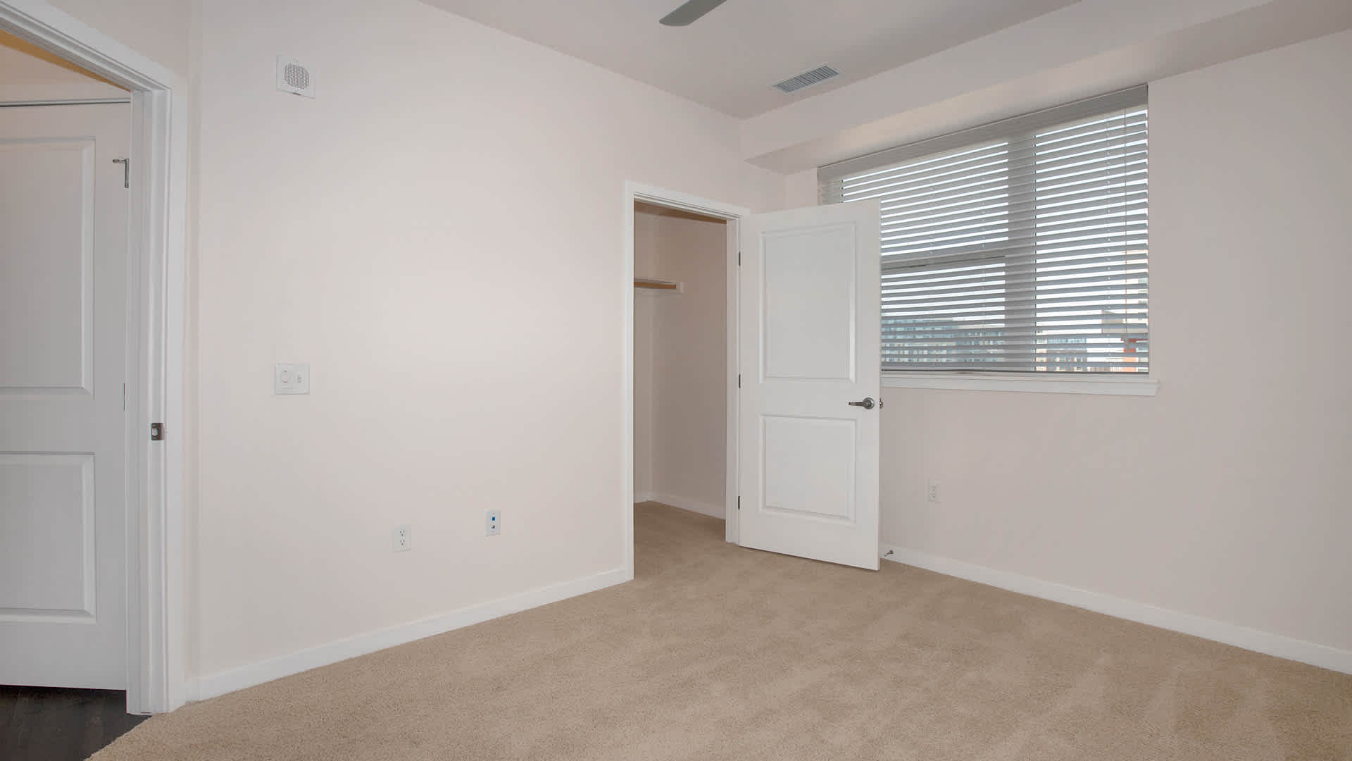 Radius Uptown Image 19