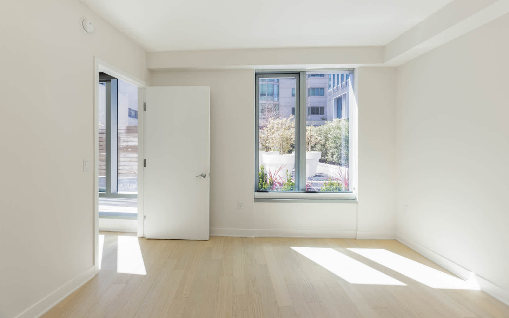 340 Fremont Image 46