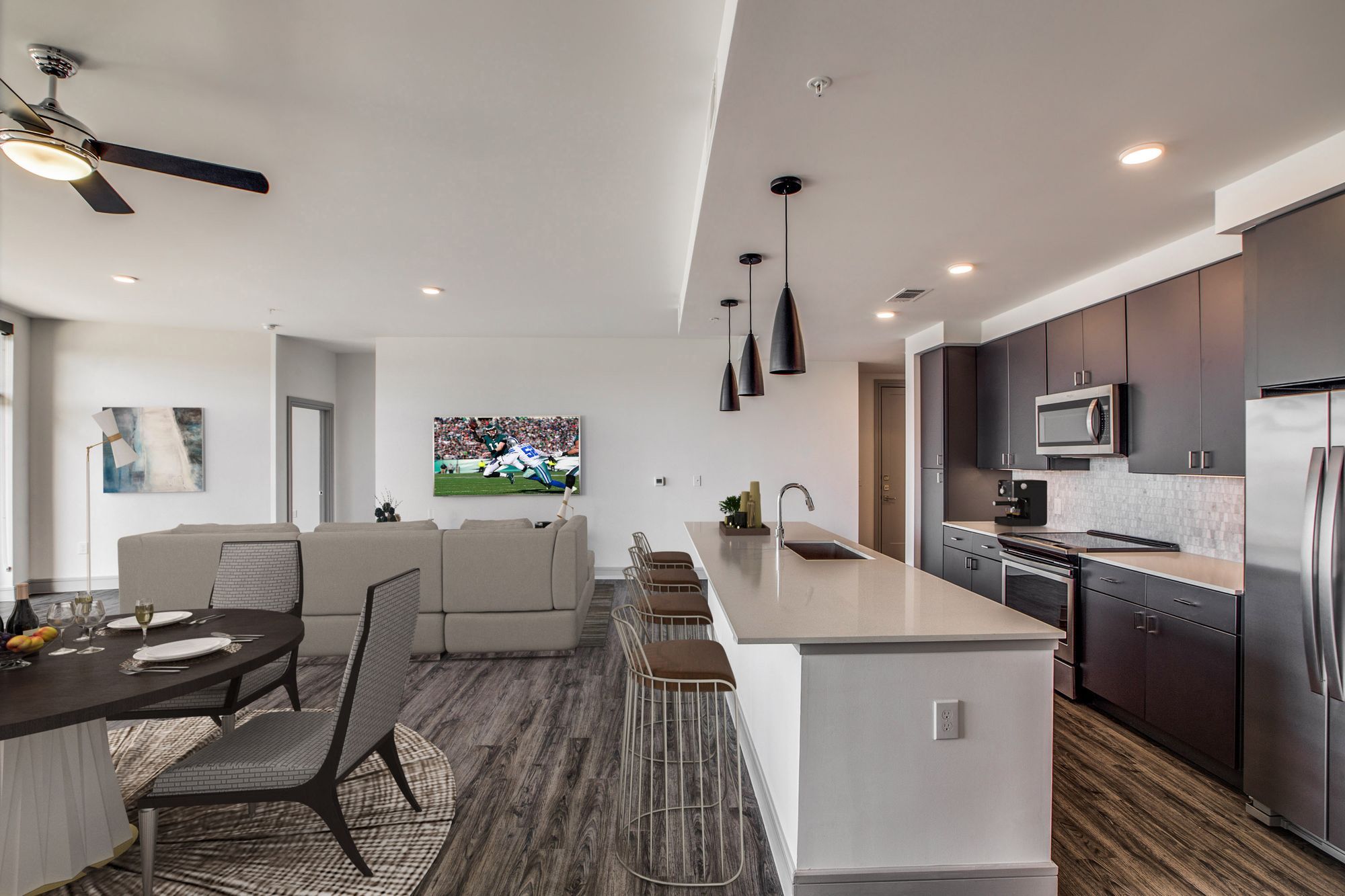 South Main Building Image 25