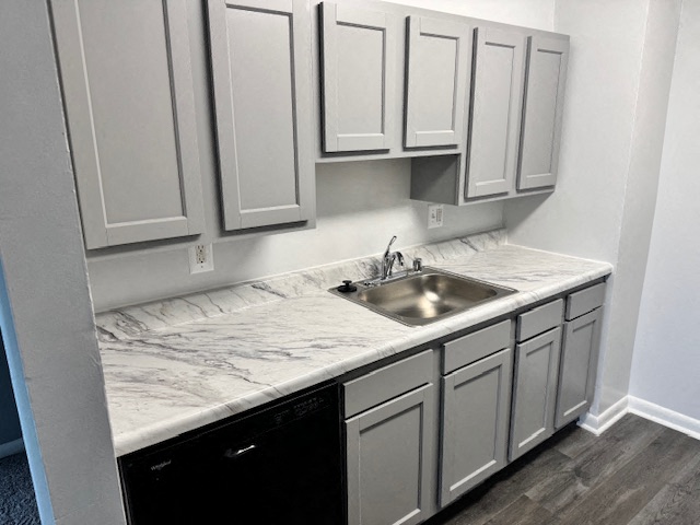 Silver Spring Towers Image 76