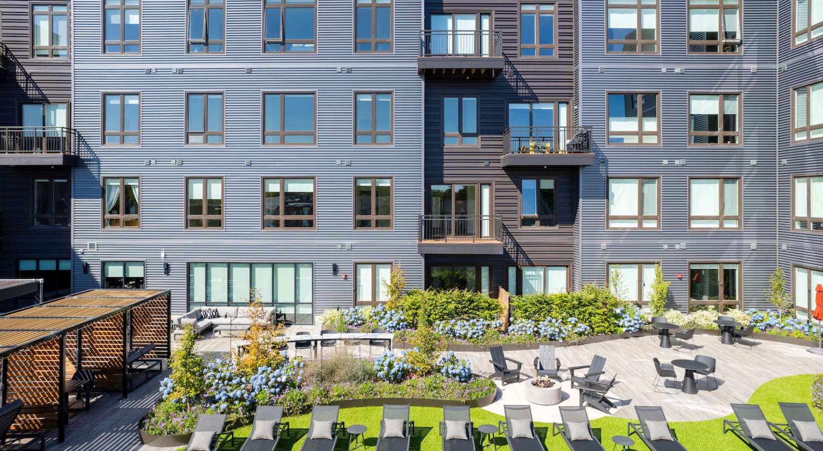 The Brookliner  Image 17