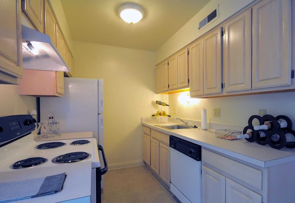 Normandy Green Apartments & Townhomes Image 5