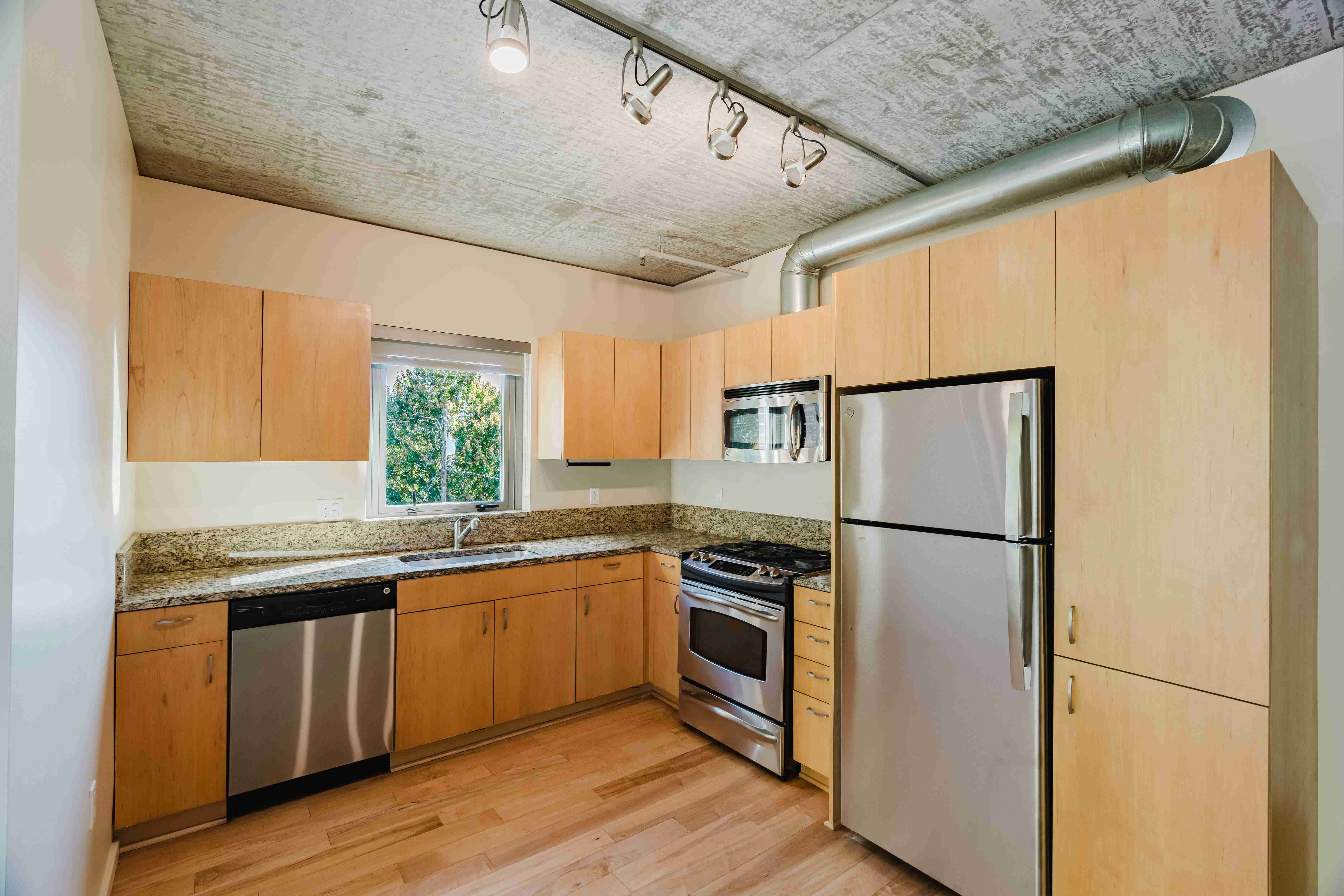 2x2 | Kitchen
