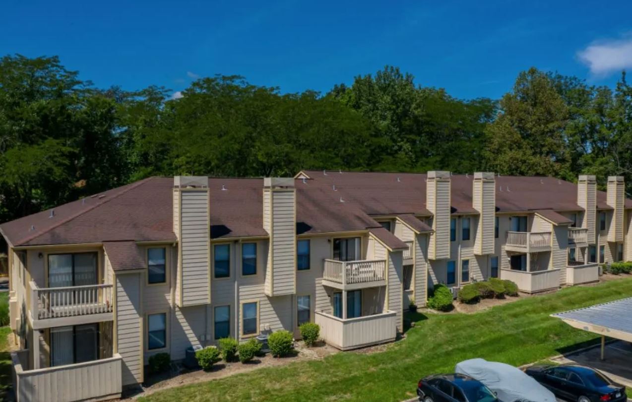 Lago Vista Apartments Image 13