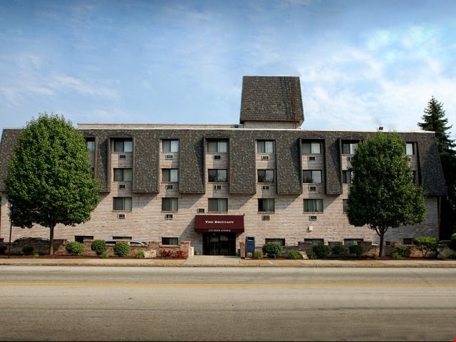 Brittany Apartments Image 1