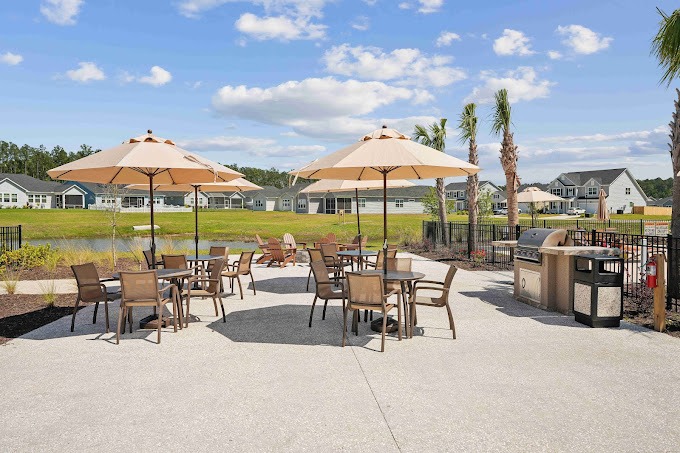 Retreat at New Riverside  Image 19