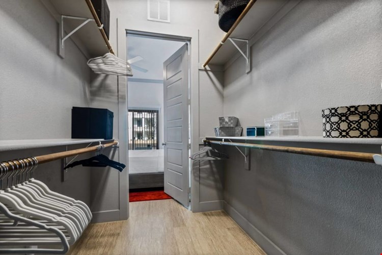 Reveal at Bayside Image 18