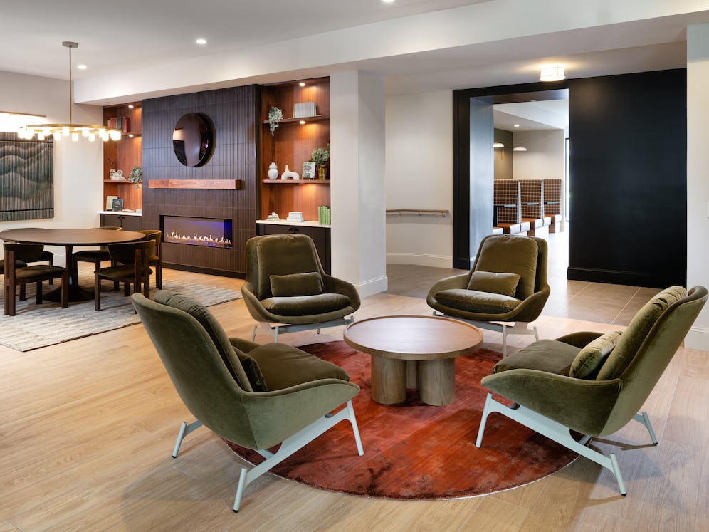 Building 100 Work Lounge