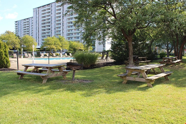 Gates Mills Place Image 18