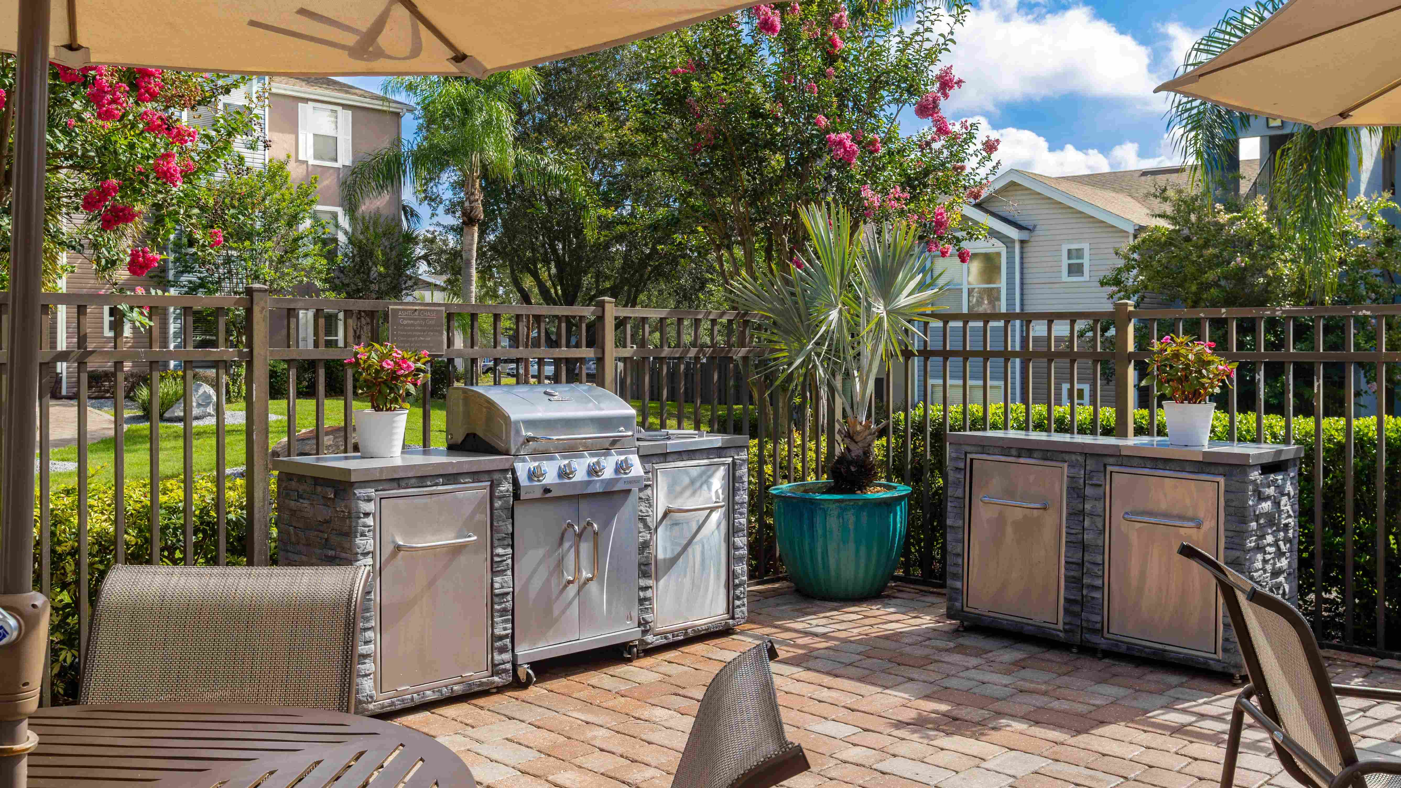 Fire up the grill and enjoy Florida sunshine at our outdoor kitchen—perfect for weekend barbecues and poolside lunches.