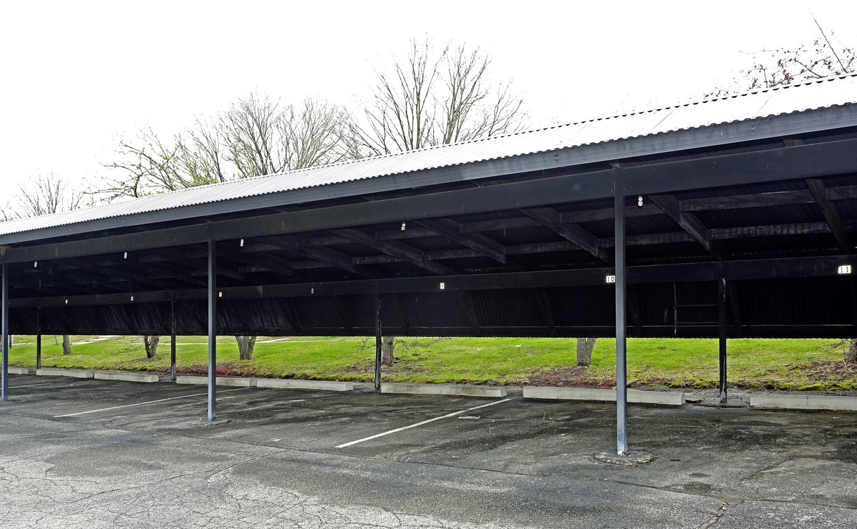 Rochester Ridge Image 7