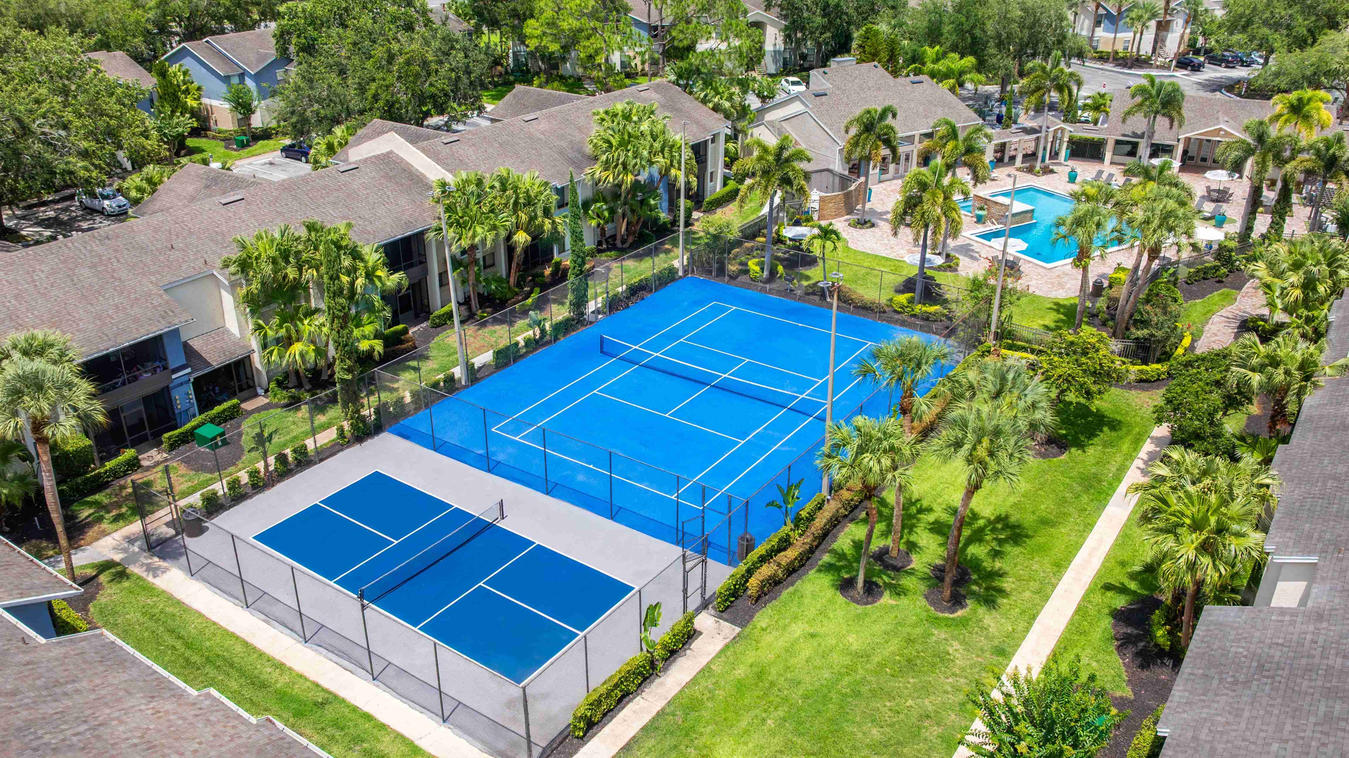 From morning matches to evening rallies, enjoy exclusive access to well-maintained tennis and pickleball courts when you call Harper Grand Apartments in Orlando home.