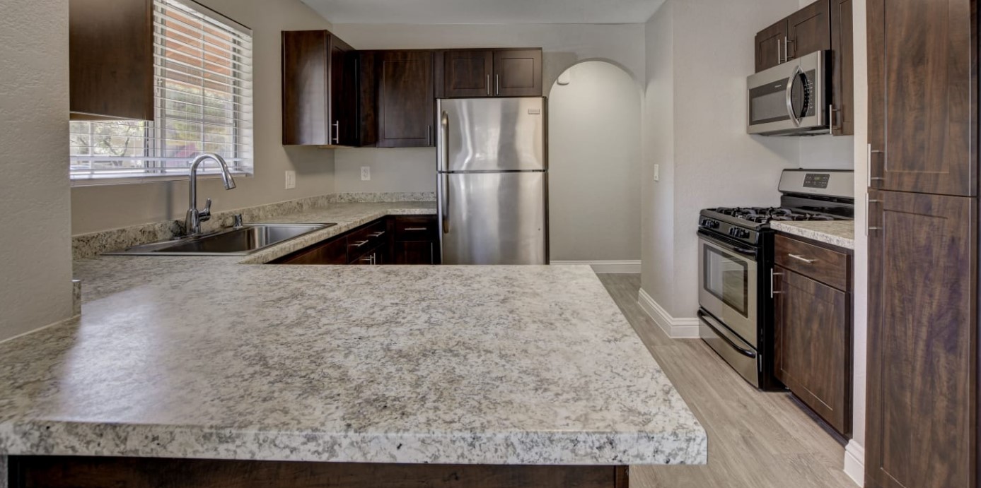 Diamond Head Apartment Homes Image 7