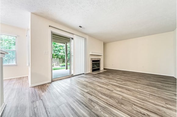 Hunt Club Apartments Image 15