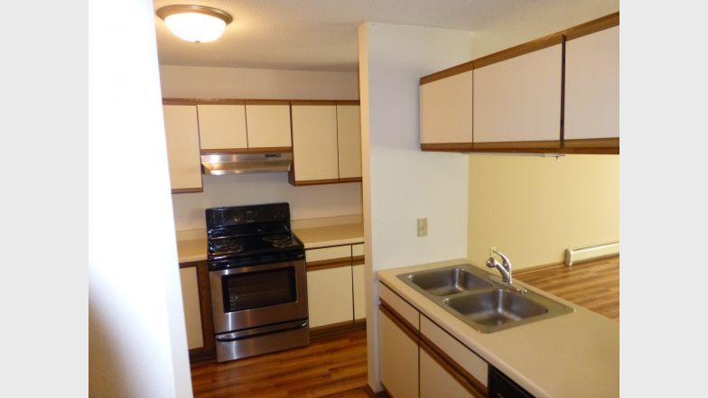 Cloverleaf Park Image 6