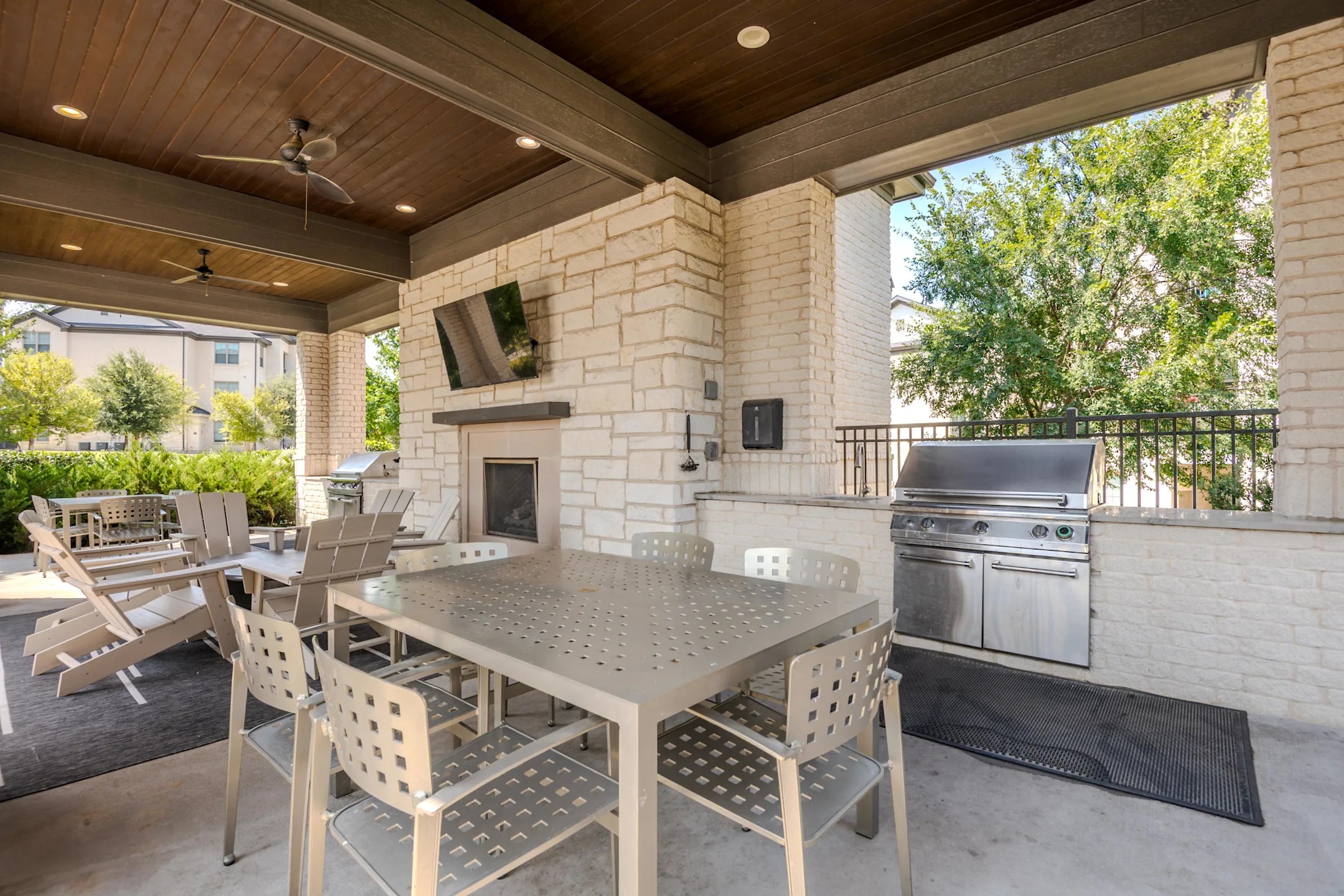Southstone Apartments Image 3