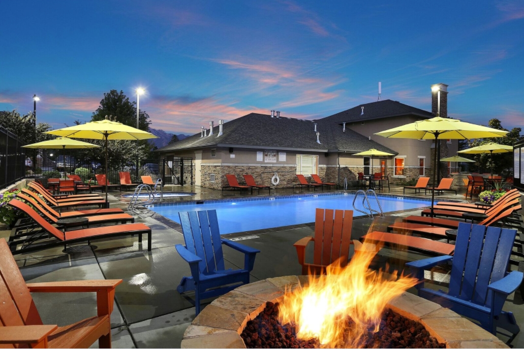 Meadowbrook Station Apartments Image 8