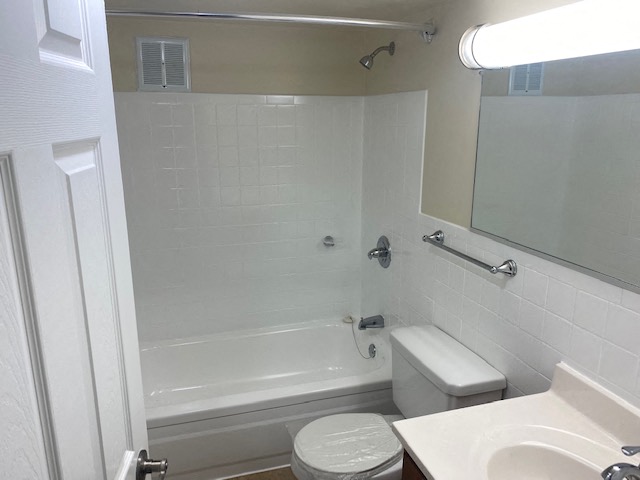 Silver Spring Towers Image 108