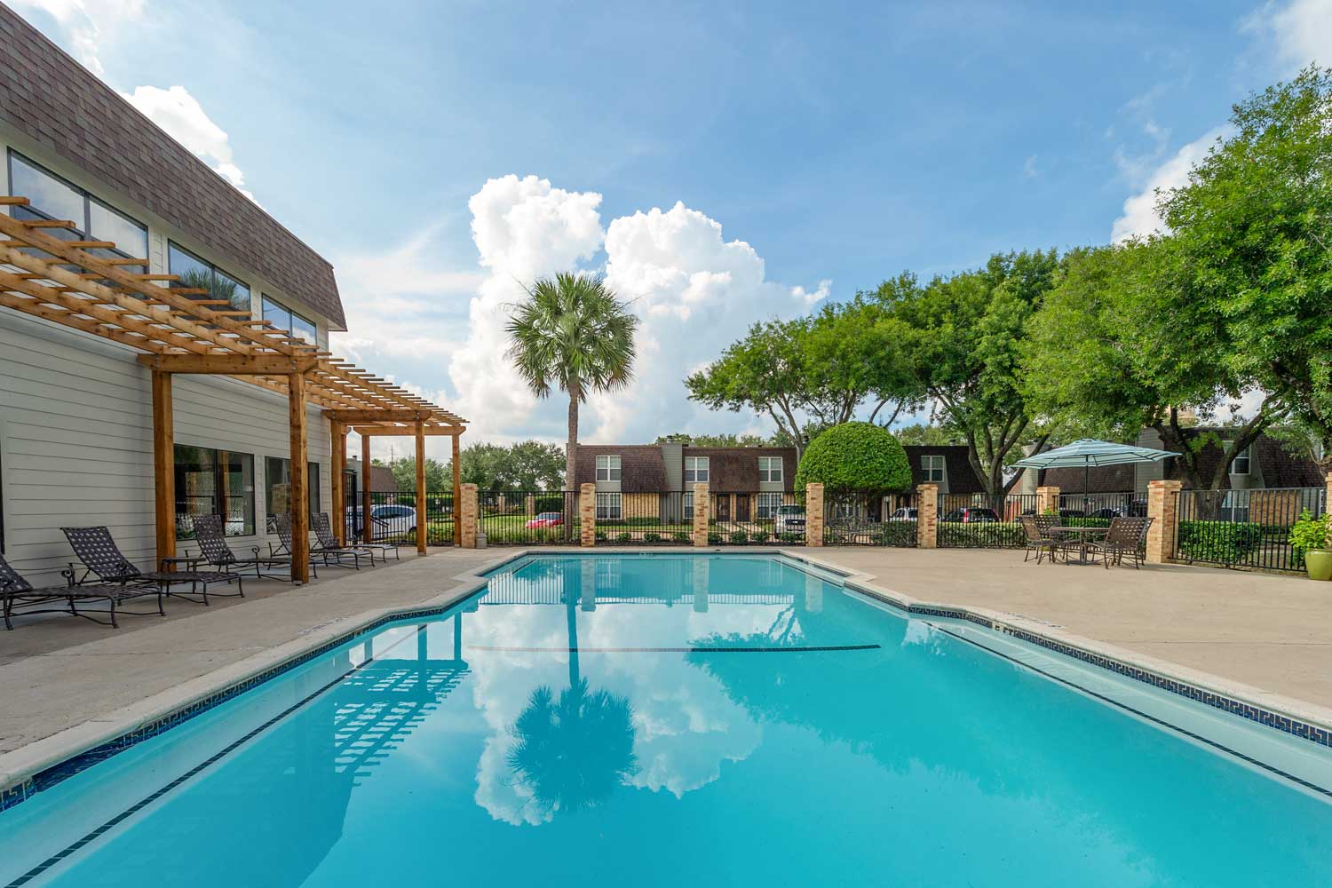 Resort Townhomes Image 3