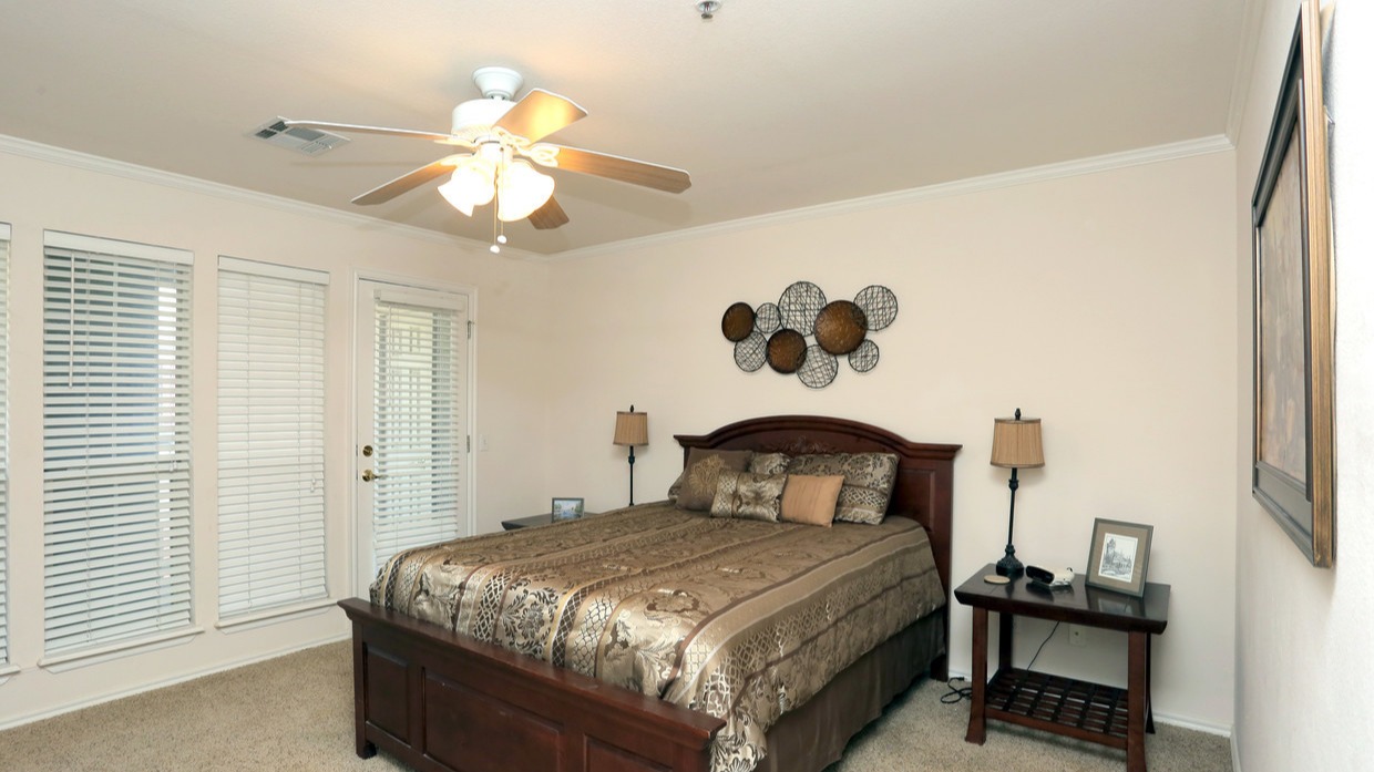 The Chesterfield Image 21