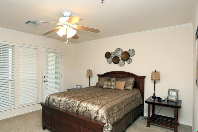 The Chesterfield Image 21