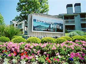 Lexington Hills Image 1