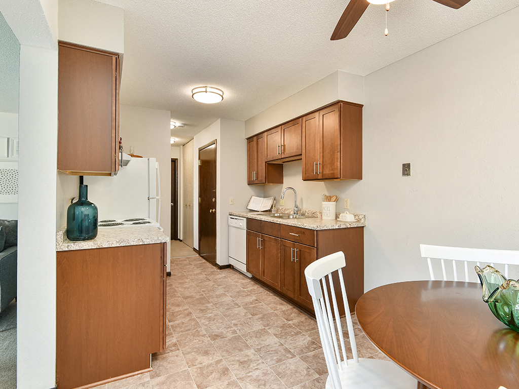 Pines of Burnsville Image 10