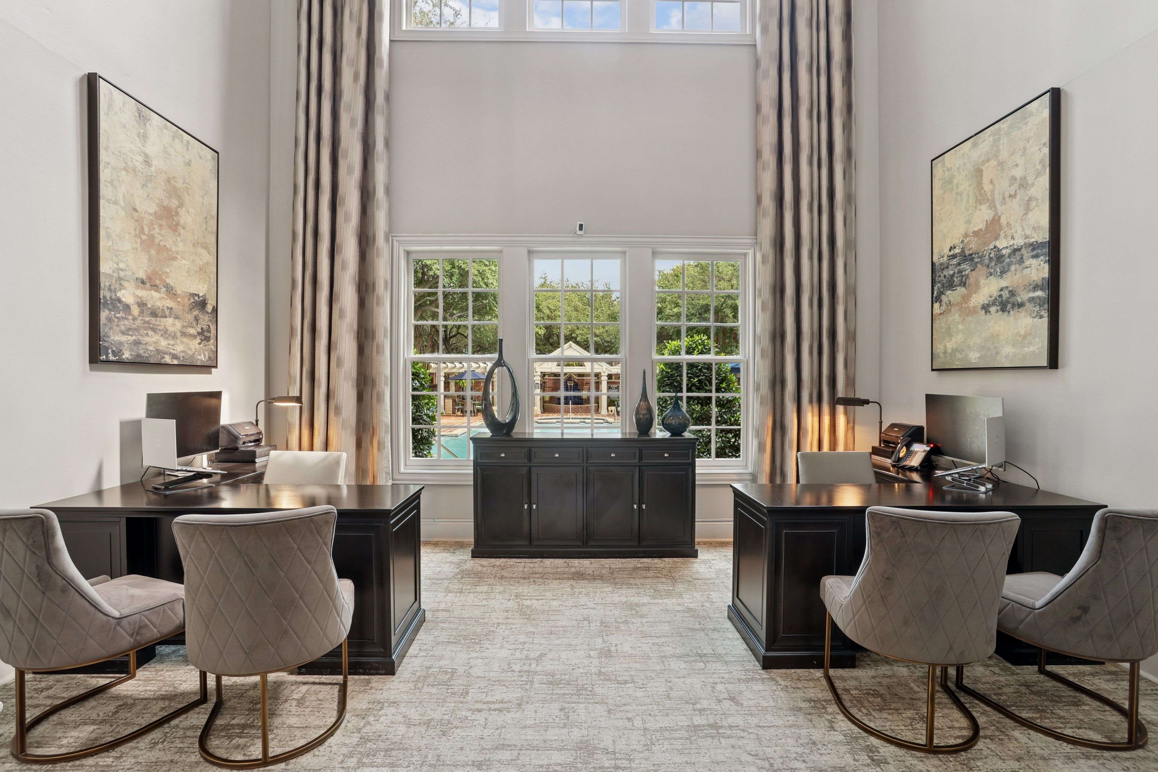 The Caruth Premier Townhome Apartments Image 24