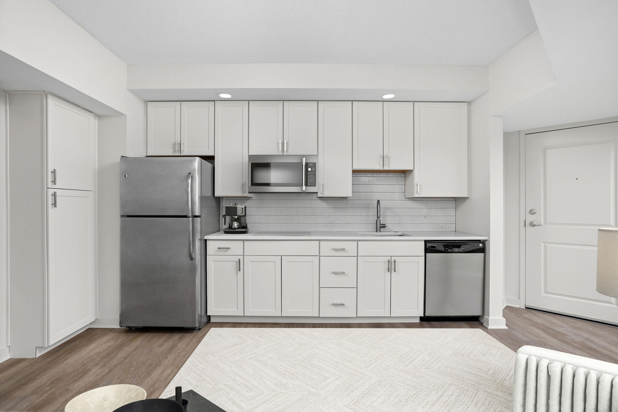 VITRA Apartments Image 7