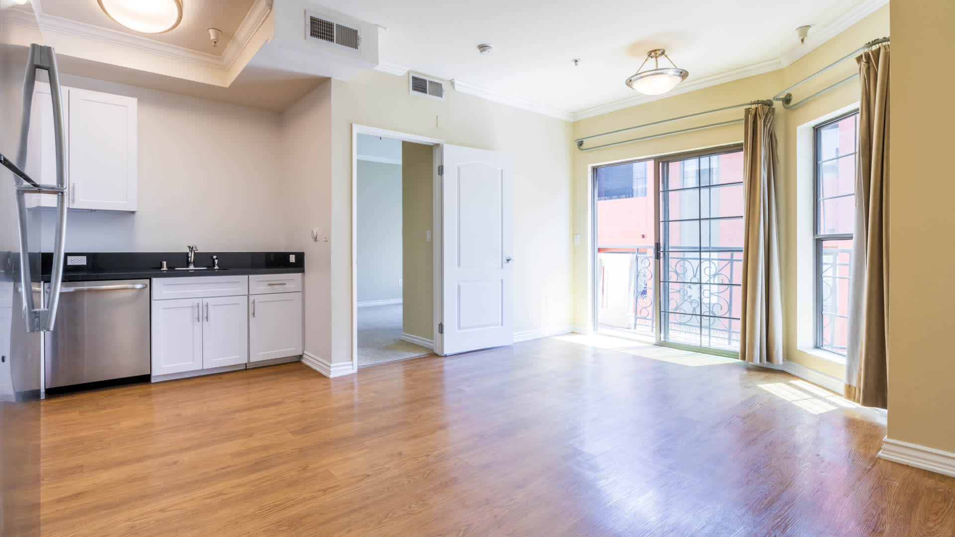 425 Broadway Image 8