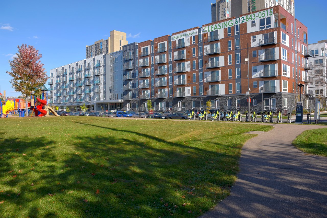 Five15 on the Park Image 1