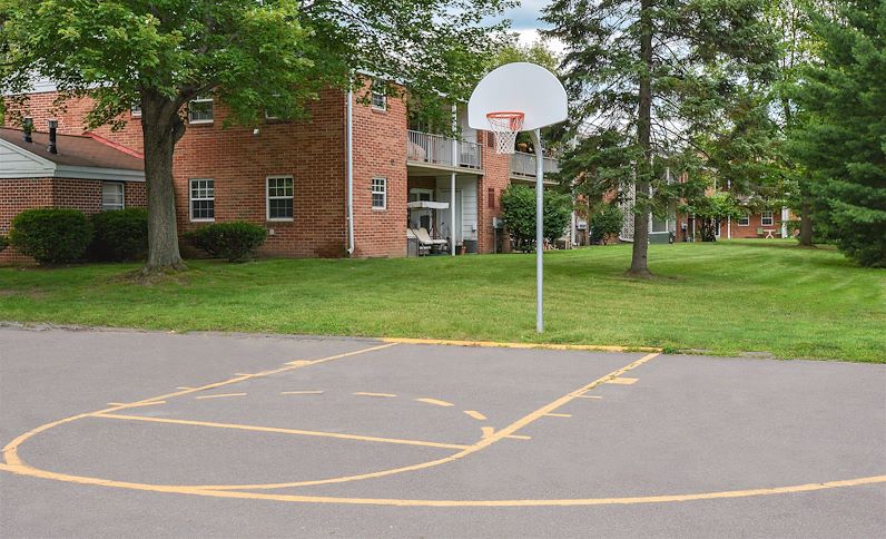 Gateway Manor Apartments Image 5