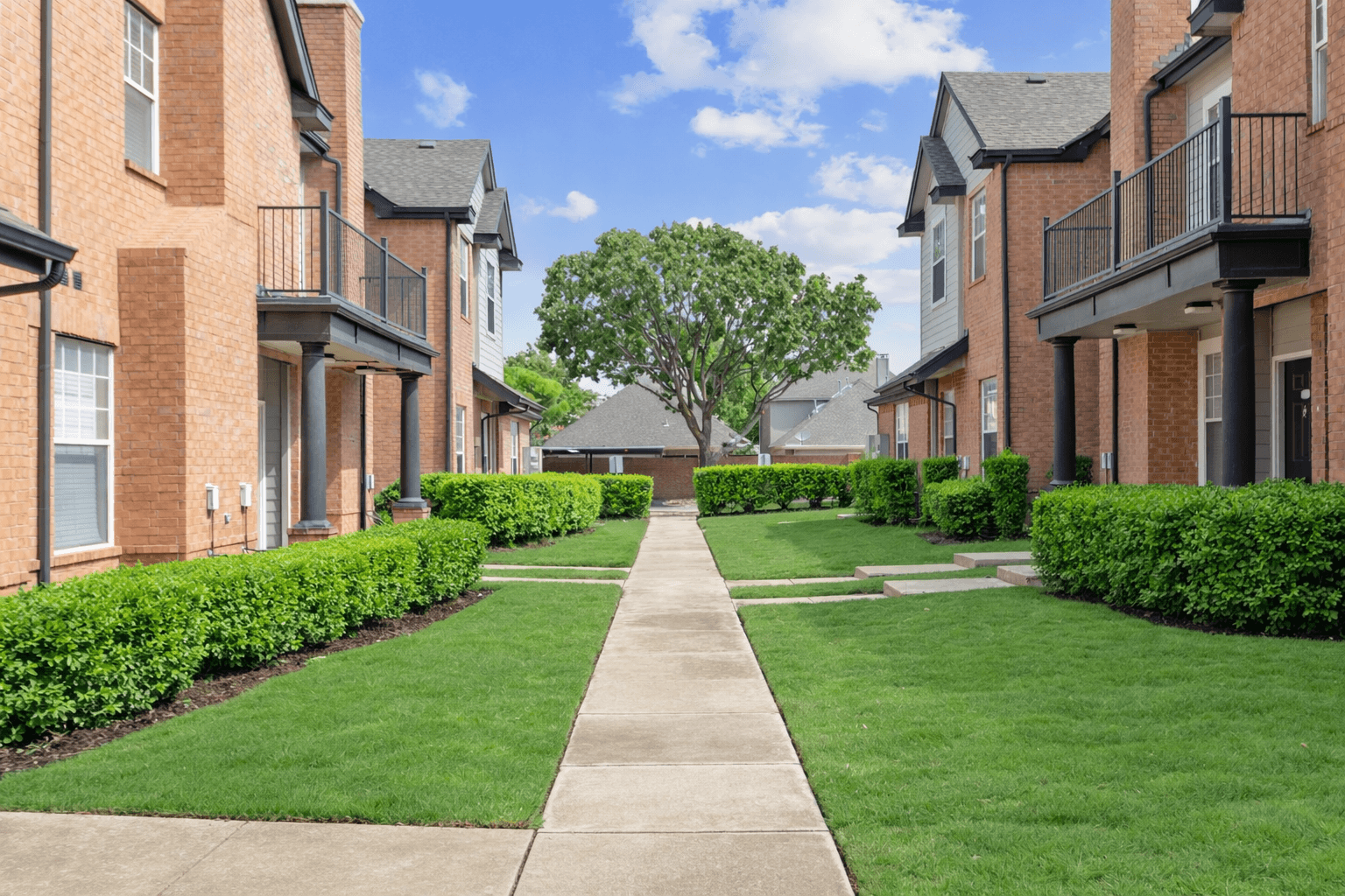 Towns of Chapel Hill Image 12