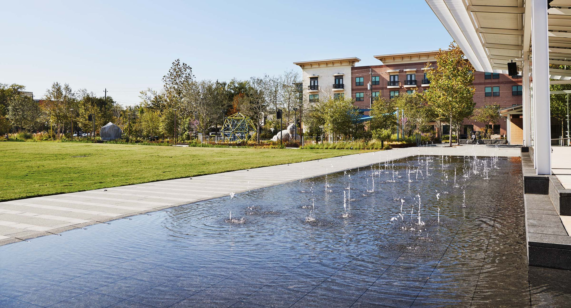 Camden McGowen Station Image 56