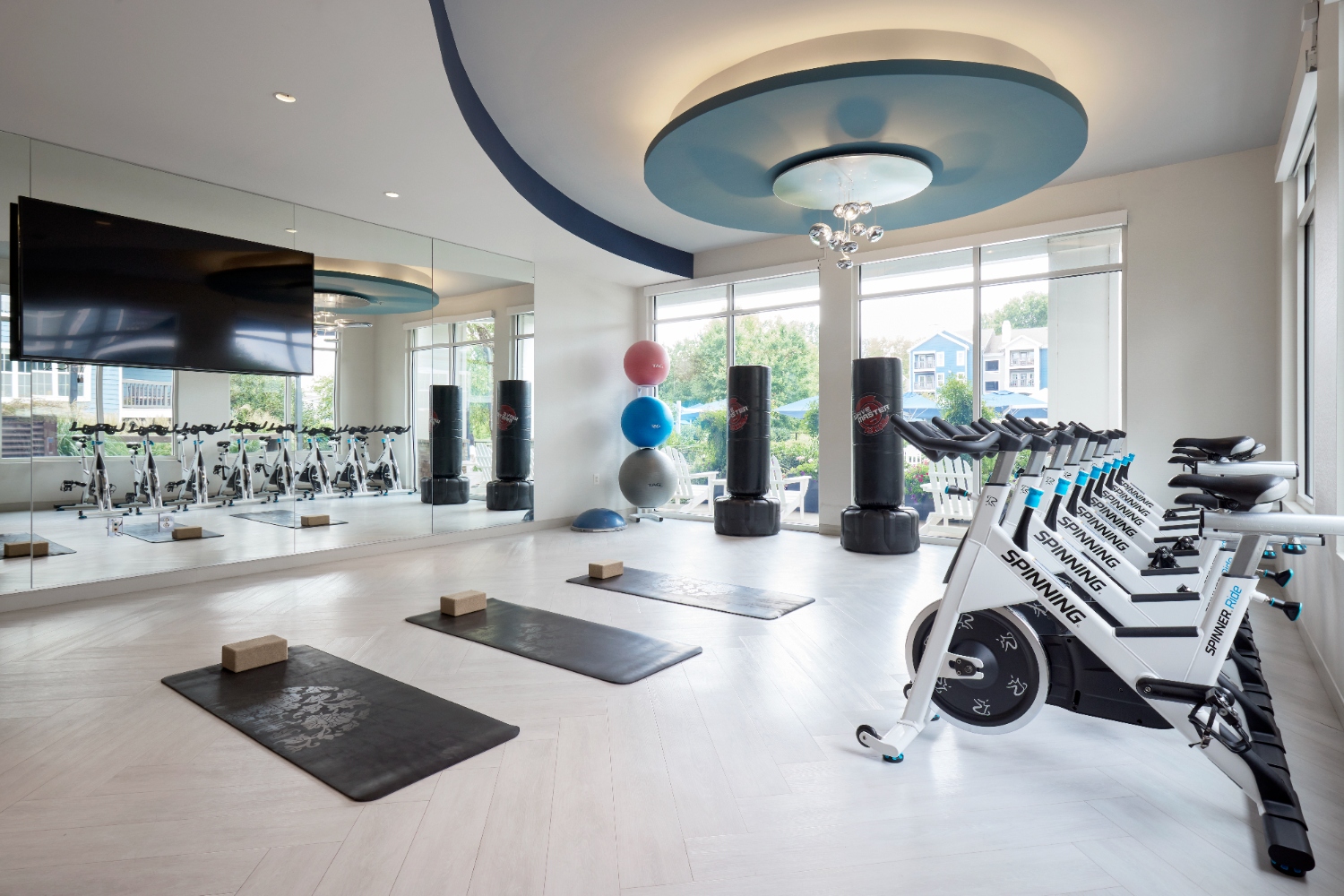 Lakeside Apartments Image 80