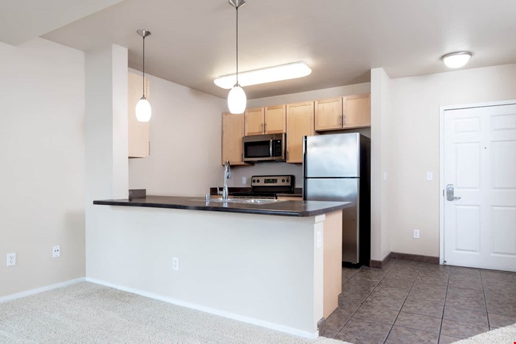 Market Street Village Image 8